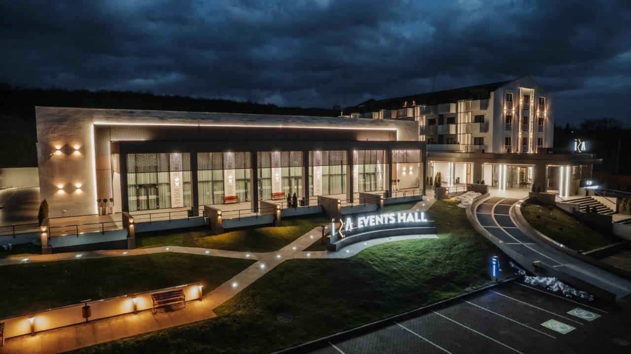 Iza Hotel Sighetu Marmatiei Bagian luar foto